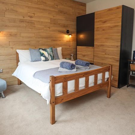 Aqua Nest Eastbourne - En-Suite, Free Parking, Kitchen Luaran gambar